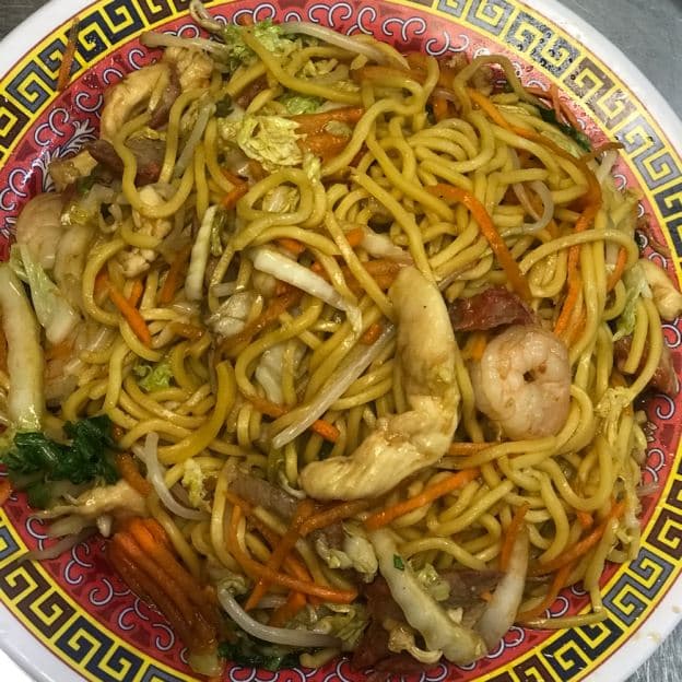 House Special Lo Mein